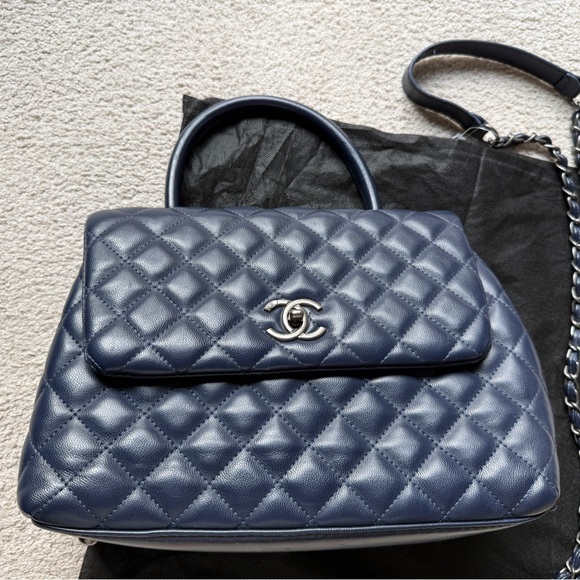 Women Handbag Purse Bag Shoulder Navy Blue Quilted Top Handle Extra Strap 11”x9” - Picture 2 of 7